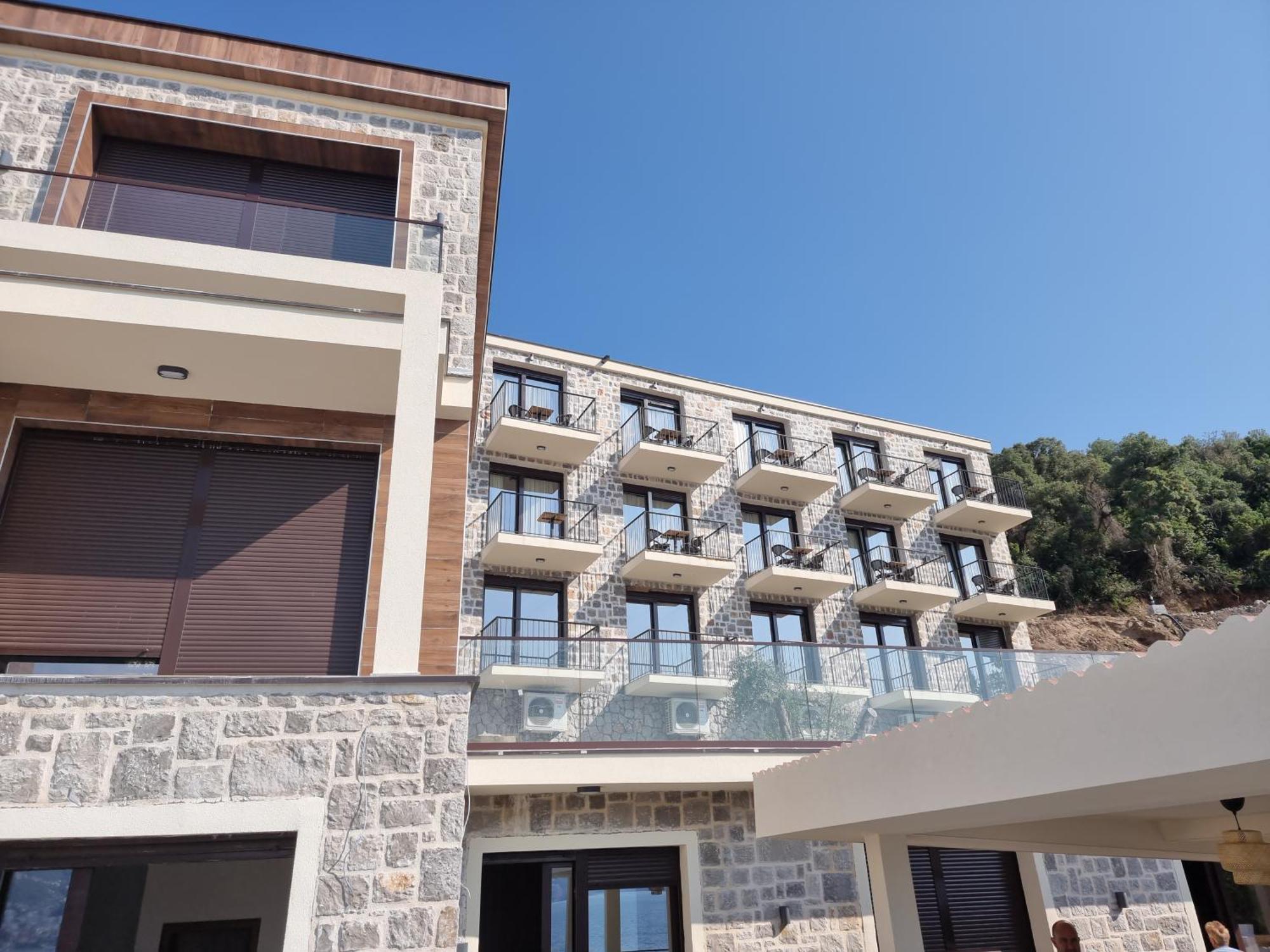 Agape Rose Hotel Exterior foto